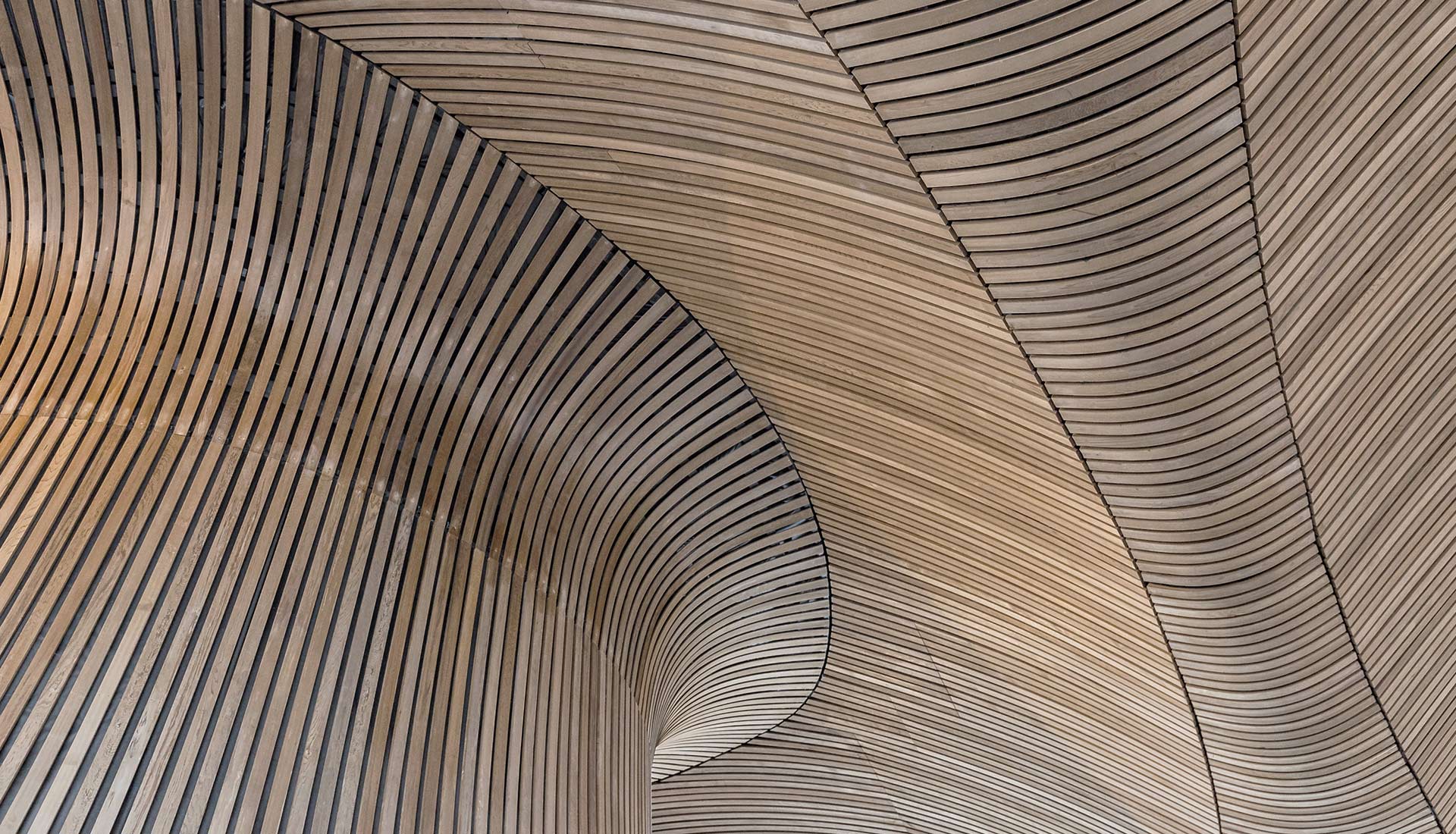 h1-port-slider-img-3